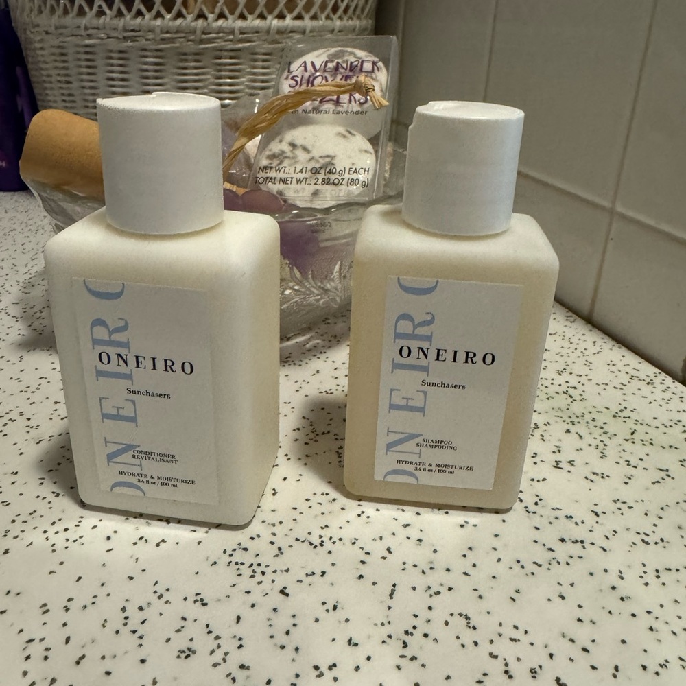 Chaser Oneiro Shampoo and Conditioner
